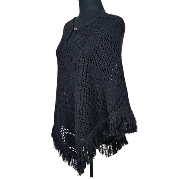 A.L.C Womens Black Open Weave Fringe Boho Poncho Sweater Sz OS Lightweight Chic - Picture 4 of 13